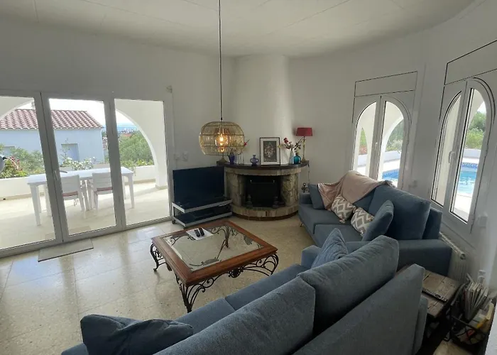 Ref Es78 80 Villa Palau Saverdera